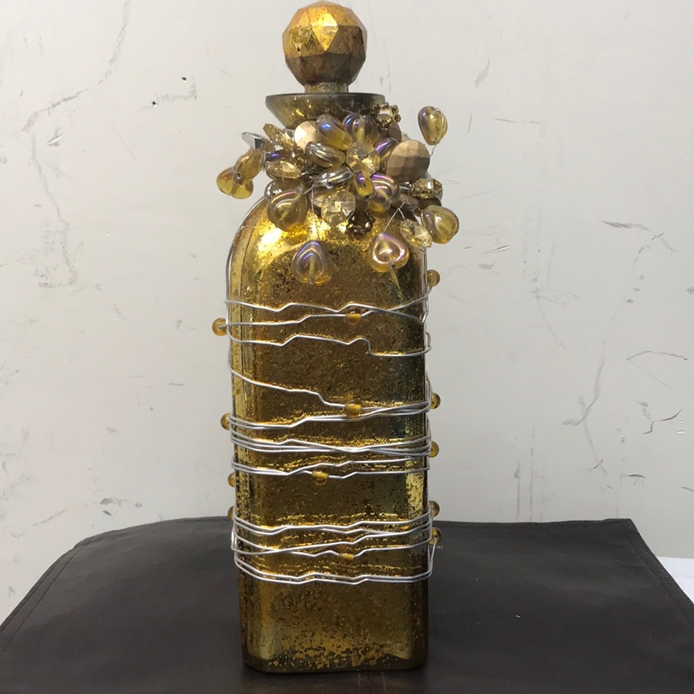Decorative Bottle with Stopper (Gold)